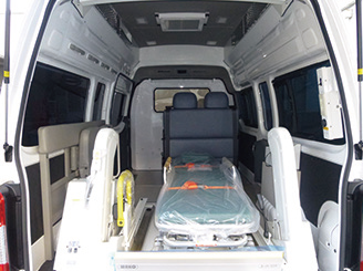 感染症患者隔離搬送車